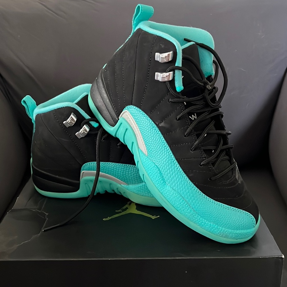 Air Jordan 12 Retro GG
